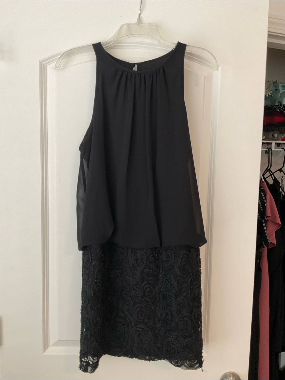 Black Sleeveless Overlay Lace Dress